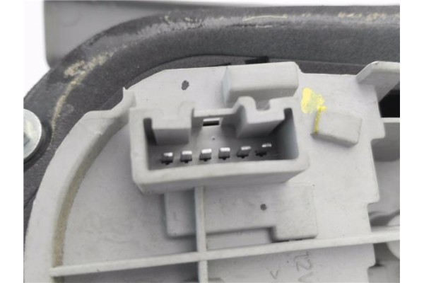 Recambio de piloto trasero izquierdo para toyota corolla verso (r1) 2.2 d-4d referencia OEM IAM 815610F020  