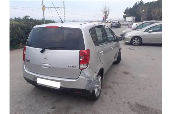 mitsubishi colt cz3 berl. 5 (z30a) del año 2009