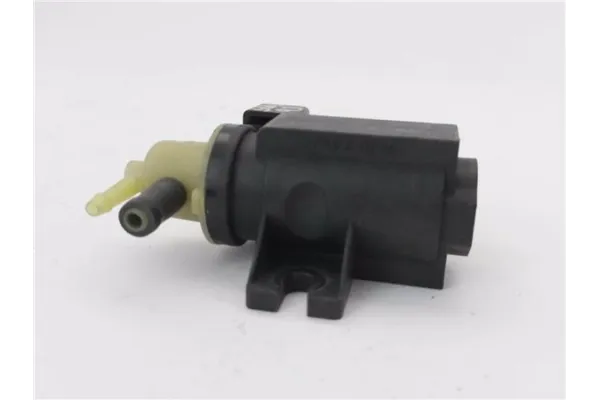 Recambio de electrovalvula turbo para saab 9-3 berlina 1.9 tid referencia OEM IAM 55563532 70142100 