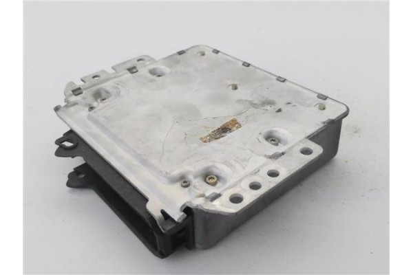 Recambio de centralita para opel omega a (16_, 17_, 19_) 2.6 i referencia OEM IAM 90354557 0261200512 