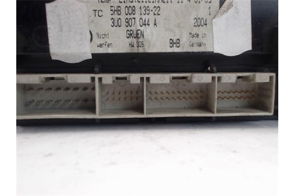 Recambio de mandos climatizador para skoda superb (3u4) referencia OEM IAM (3U0907044A) (5HB008139-22) 