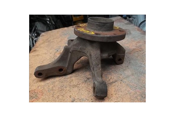 Recambio de mangueta delantero derecha para renault clio ii fase i (b/cb0) 1.2 (b/cb0f, b/cb0a, b/cb10, b/cb1k, b/cb2d, b/cb2h) 
