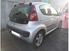 peugeot 107 del año 2006