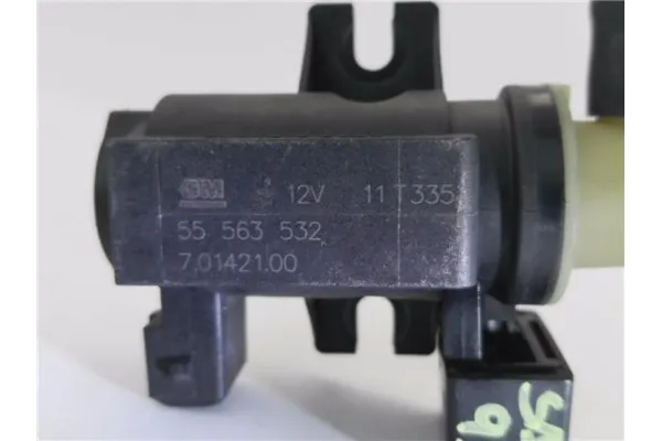 Recambio de electrovalvula turbo para saab 9-3 berlina 1.9 tid referencia OEM IAM 55563532 70142100 