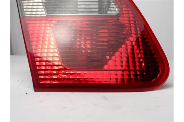 Recambio de piloto porton trasero izquierdo para mitsubishi carisma berlina 5 (da0) 1.8 16v gdi (da2a) referencia OEM IAM MR4854