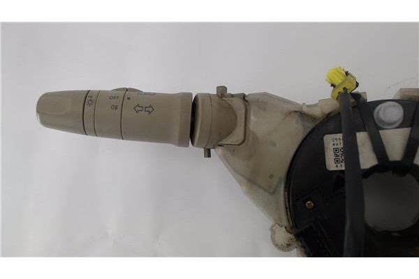 Recambio de mando intermitencia para nissan micra (k12e) 1.5 dci referencia OEM IAM 25560AX788  