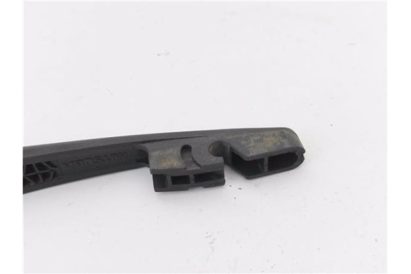 Recambio de brazo limpiaparabrisas trasero para suzuki swift iii (sg) 1.3 ddis referencia OEM IAM 3882163J00  