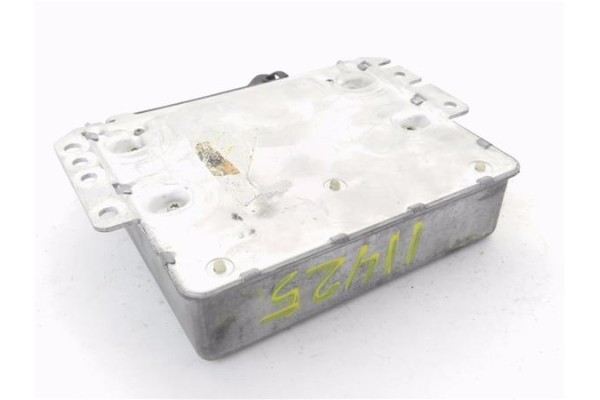 Recambio de centralita para opel omega a (16_, 17_, 19_) 2.6 i referencia OEM IAM 90354557 0261200512 