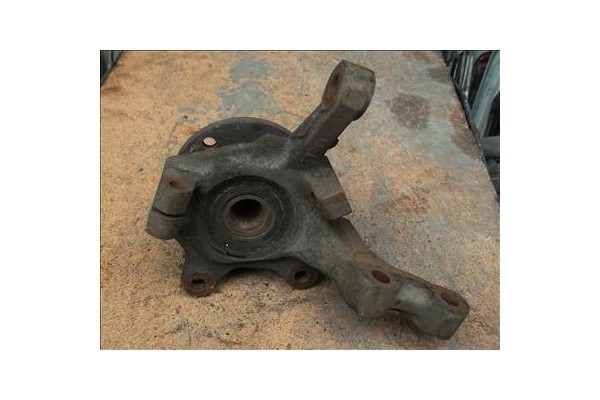 Recambio de mangueta delantero izquierda para renault kangoo i (f/kc0) d 65 1.9 (kc0e, kc02, kc0j, kc0n) referencia OEM IAM   
