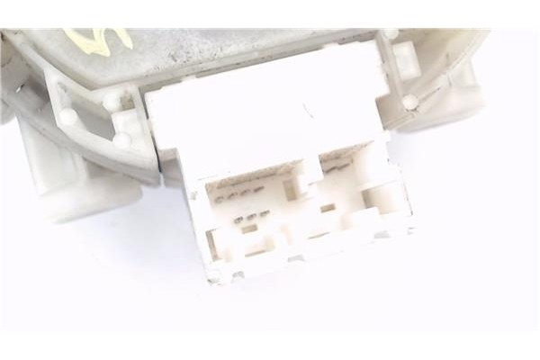 Recambio de mando intermitencia para nissan micra (k12e) 1.5 dci referencia OEM IAM 25560AX788  