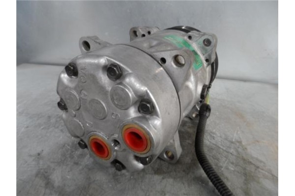 Recambio de compresor aire acond. para citroen xsara berlina 1.9 td referencia OEM IAM 4500401860 SD7V16 1106F 