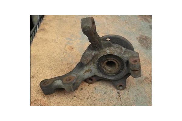 Recambio de mangueta delantero derecha para renault kangoo i (f/kc0) d 55 1.9 (kc0d) referencia OEM IAM   