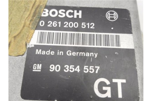 Recambio de centralita para opel omega a (16_, 17_, 19_) 2.6 i referencia OEM IAM 90354557 0261200512 