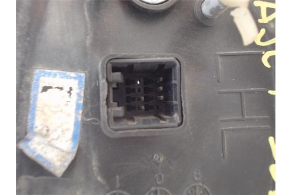 Recambio de retrovisor electrico izquierdo para hyundai trajet (fo) referencia OEM IAM   