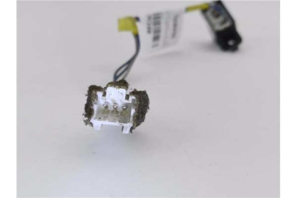 Recambio de boton cierre centralizado para mitsubishi space star (dg0) 1.9 1900 di-d plus referencia OEM IAM 192459  