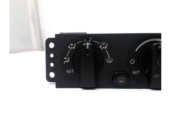 Recambio de mandos calefaccion / a.a. para mitsubishi carisma berlina 5 (da0) 1.8 16v gdi (da2a) referencia OEM IAM MR360474 CAB