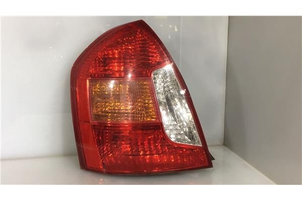 Recambio de piloto trasero izquierdo para hyundai accent iii (mc) 1.4 gl referencia OEM IAM   