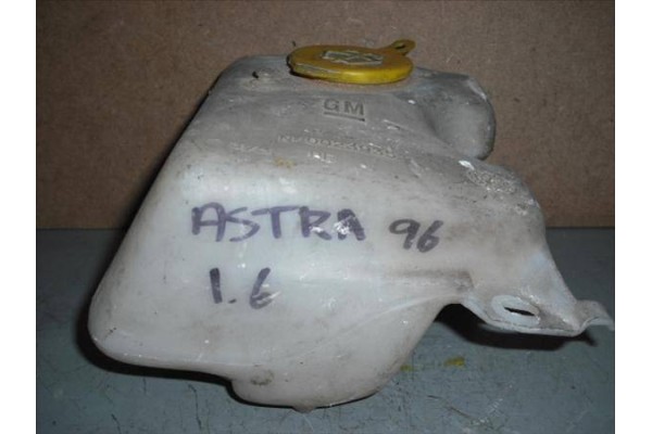 Recambio de deposito limpiaparabrisas para opel astra f berlina 1.6 referencia OEM IAM   