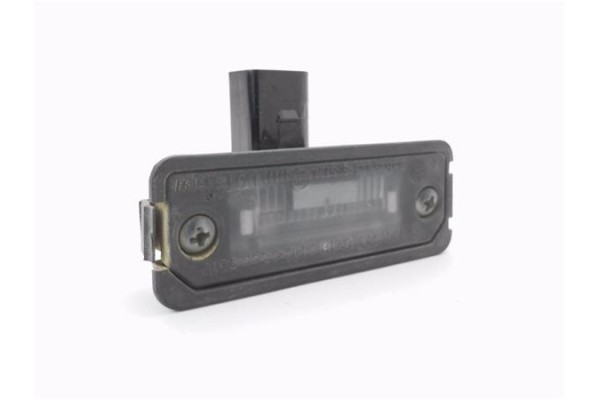 Recambio de piloto matricula para volkswagen polo iv (9n1) 1.4 16v referencia OEM IAM 1J6943021B  