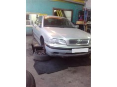 volvo s40 berlina del año 1997