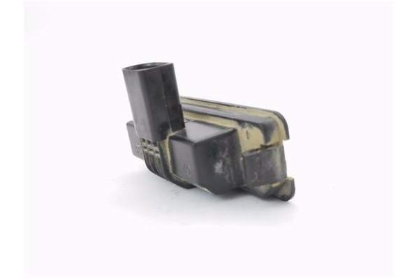 Recambio de piloto matricula para volkswagen polo iv (9n1) 1.4 16v referencia OEM IAM 1J6943021B  