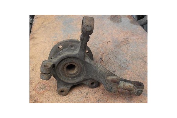 Recambio de mangueta delantero izquierda para renault clio i fase i / ii (b/c57) 1.9 d (b/c/s576, b/c/s57l) referencia OEM IAM  