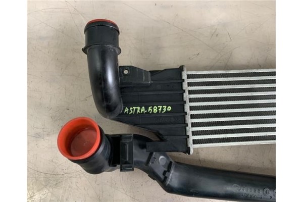 Recambio de intercooler para opel astra h berlina 1.7 cdti referencia OEM IAM 6302058 OLA4417 93179039 , OPEL