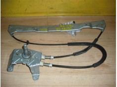 ELEVALUNAS MANUAL TRASERO IZQUIERDO A4547300546 