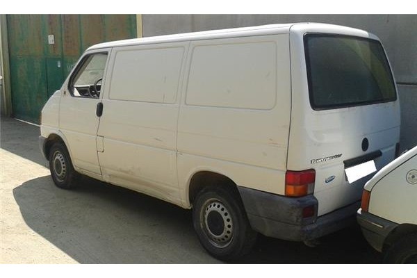 VOLKSWAGEN TRANSPORTER IV FURGÓN (70XA)