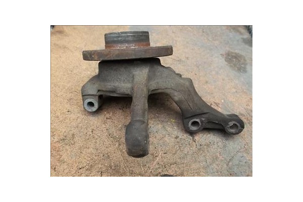 Recambio de mangueta delantero izquierda para renault clio i fase i / ii (b/c57) 1.7 (b/c574) referencia OEM IAM   