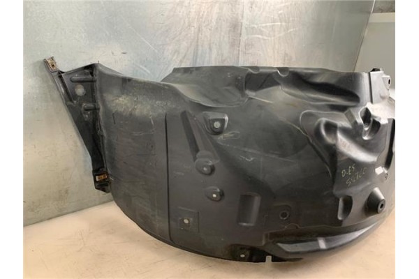 Recambio de protector pase rueda delantero izquierdo para land rover range rover sport 2.7 v6 td s referencia OEM IAM CLF500033 