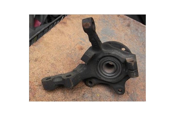 Recambio de mangueta delantero derecha para renault kangoo i (f/kc0) d 55 1.9 (kc0d) referencia OEM IAM   