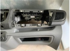 Recambio de salpicadero para citroen jumpy furgón 2.0 club m referencia OEM IAM 98081684ZD 98088015ZM 