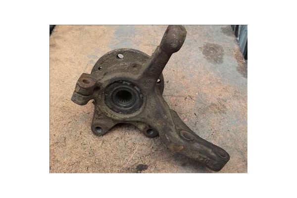 Recambio de mangueta delantero izquierda para renault clio i fase i / ii (b/c57) 1.2 (b/c/s572) referencia OEM IAM   