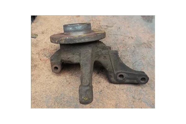 Recambio de mangueta delantero izquierda para renault clio i fase i / ii (b/c57) 1.2 (b/c/s572) referencia OEM IAM   