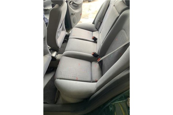 Recambio de asientos traseros para seat toledo (1m2) 1.6 referencia OEM IAM 1J0885501AR 1J0885502AQ 