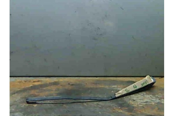 Recambio de brazo limpiaparabrisas trasero para daewoo lanos (1997) 1.3i referencia OEM IAM   