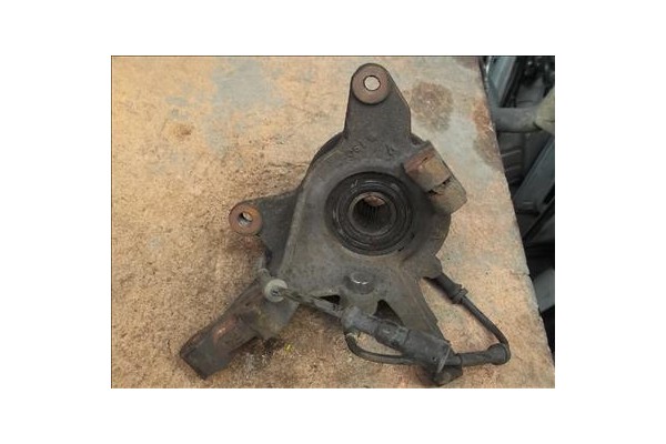 Recambio de mangueta delantero izquierda para renault scenic i (ja...) 1.9 dti (ja0n) referencia OEM IAM   