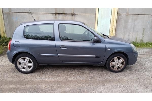 renault clio ii fase ii (b/cb0) del año 2005