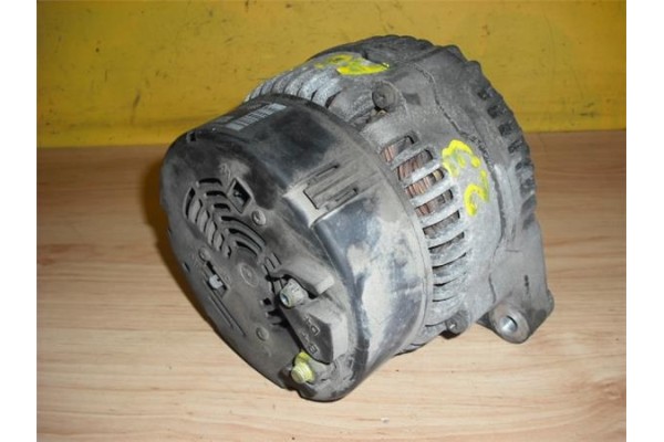 Recambio de alternador para audi a6 berlina (c4) 2.3 referencia OEM IAM 046903015F 0123510028 
