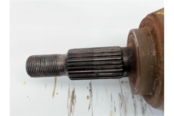 Recambio de palier delantero izquierdo para renault megane ii (bm0/1_, cm0/1_) 1.9 dci (bm0g, cm0g) referencia OEM IAM 820019801
