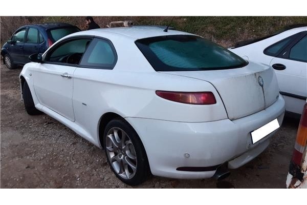 alfa romeo gt (125) del año 2005