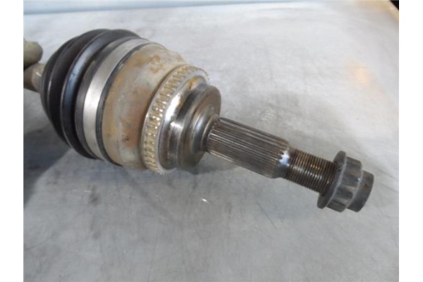 Recambio de palier delantero izquierdo para toyota corolla verso (e12) 2.0 d4d referencia OEM IAM 434200F020  