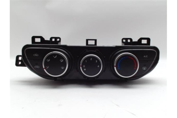 Recambio de mandos calefaccion / a.a. para hyundai i10 (2013 ) referencia OEM IAM C329QADAA 97250B9000 