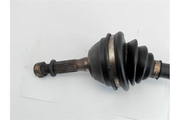 Recambio de palier delantero derecho para renault 20 (127_) referencia OEM IAM   