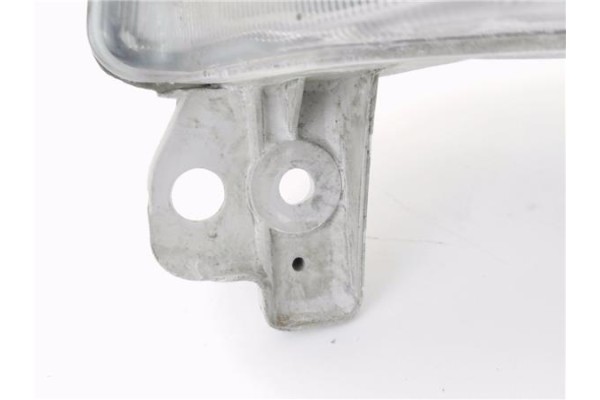 Recambio de faro delantero dcho para suzuki grand vitara 3 puertas (sq/gt) 2.0 td dlx referencia OEM IAM 10032080  