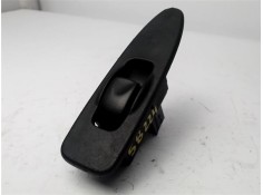 Recambio de mando elevalunas para mitsubishi carisma berlina 5 (da0) 1.8 16v gdi (da2a) referencia OEM IAM MR792851  