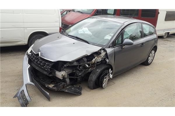 citroen c4 berlina del año 2009