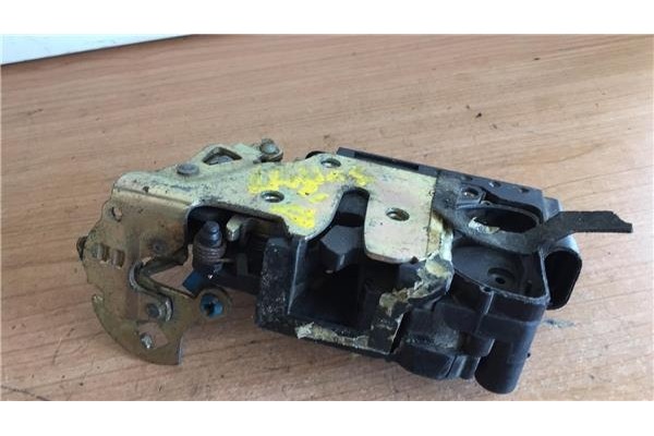 Recambio de cierre electromagnetico delantero izquierdo para daewoo lanos 1.4 se referencia OEM IAM   