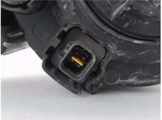 Recambio de faro delantero izquierdo para ssangyong actyon 2.0 200 xdi referencia OEM IAM 8310131302  